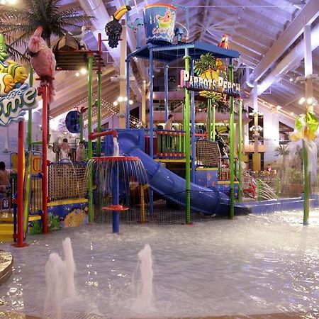 Holiday Inn Fitchburg-Waterpark Удобства фото