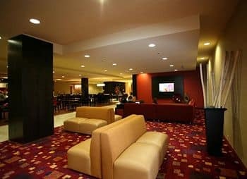 Holiday Inn Fitchburg-Waterpark Экстерьер фото