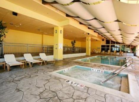 Holiday Inn Fitchburg-Waterpark Удобства фото