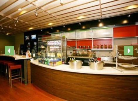 Holiday Inn Fitchburg-Waterpark Ресторан фото