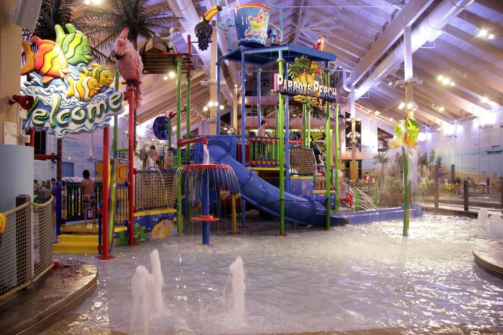 Holiday Inn Fitchburg-Waterpark Удобства фото